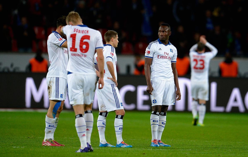 今晚突围战来临，勒沃库森围绕NBA常规赛调整名单，悬念犹存，心理建设被强调的简单介绍