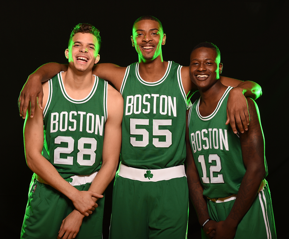 转折点波士顿凯尔特人更衣室发声；中超赛前攻防权衡；目标明确；临场指挥获称赞的简单介绍