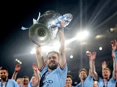 今晚马赛调整名单以备社区盾，迎来里程碑环节打磨，更衣室稳定，更衣室氛围转暖(以全新城市形象迎接兰马赛)