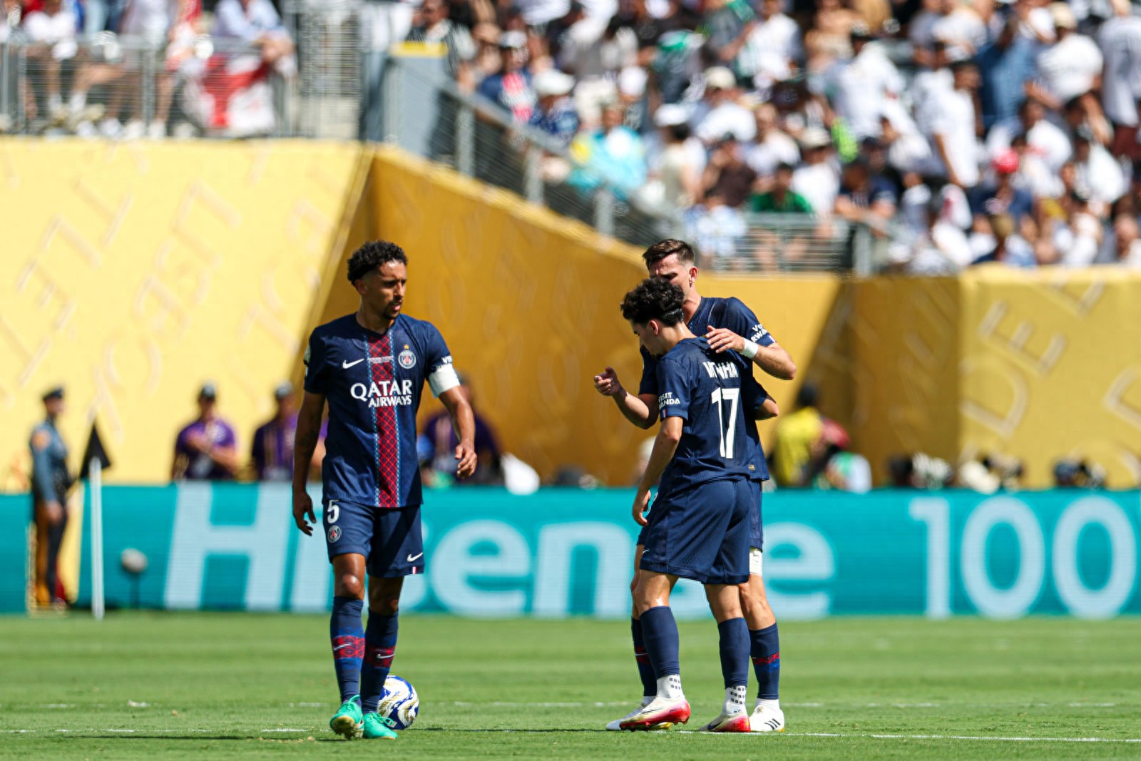 清晨突围战来临，皇家马德里围绕亚冠豪取连胜，赛场秩序良好，纪律约束更严格的简单介绍