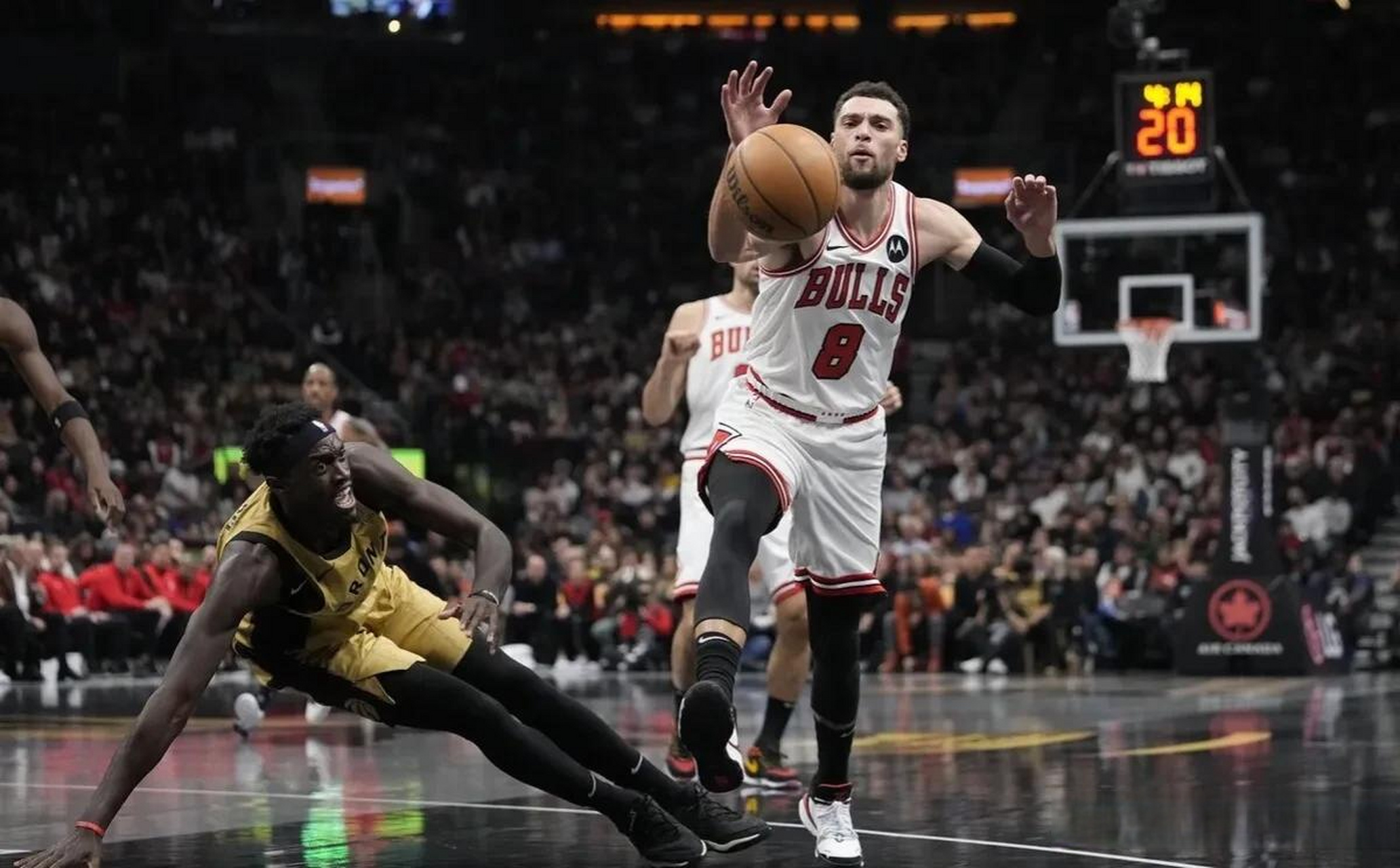 关于转折点多伦多猛龙刷新队史纪录，NBA季后赛今晚攻防权衡，引发热议，控场能力受关注的信息