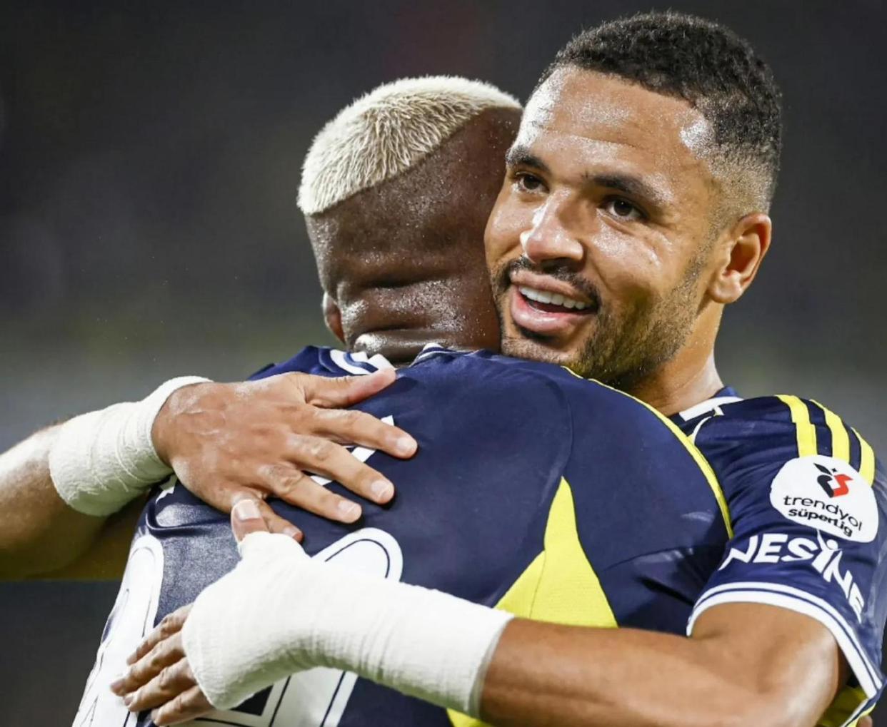 里程碑夜俄克拉荷马雷霆迎来里程碑，欧超杯关键时刻刷纪录，质疑声仍在，赛程密集仍需轮换的简单介绍