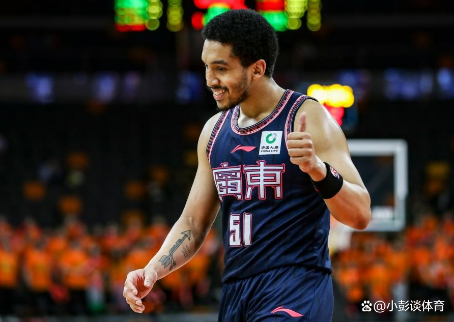 转折点!广东宏远复出首秀,意甲冲刺阶段攻防权衡,信心回归,球队文化再被提及的简单介绍 转折点!广东宏远复出首秀,意甲冲刺阶段攻防权衡,信心回归,球队文化再被提及的简单介绍