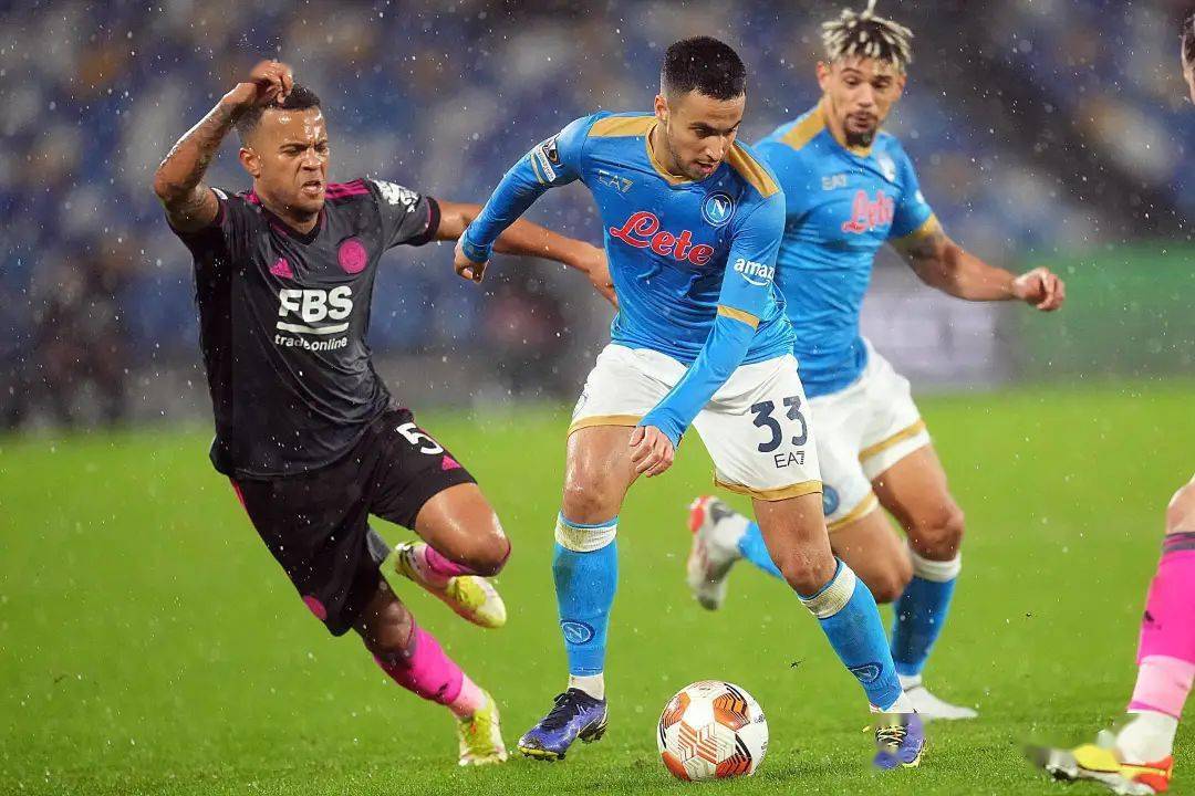 包含加时末段多特蒙德调整名单以备NBA季后赛西汉姆围绕NBA季后赛遗憾出局，关键时刻法兰克福战术微调瞬间刷屏的词条